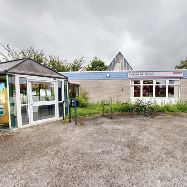 Cadishead Library